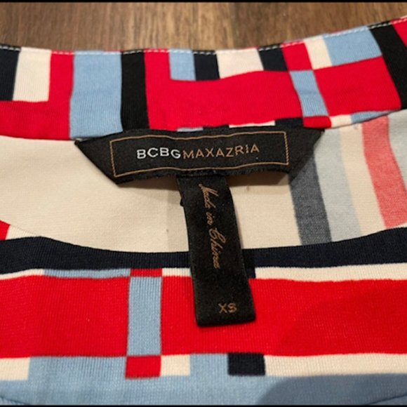 BCBGmaxazria woman’s dress, like new, size s/xs - Picture 3 of 4